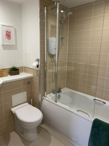 Lux Waterfront 2 Bed Apt, V&A 10Min Walk, St Andrew'S Golf 25Min Drive Dundee Exterior photo